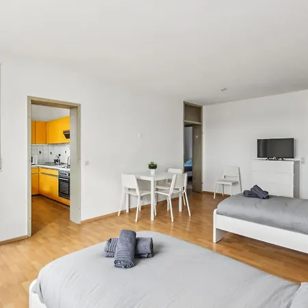 Apartment Monteur - Fuer Bis Zu 4 Personen In 65462 - Gg14 *