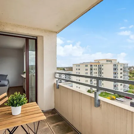 Monteur - Fuer Bis Zu 4 Personen In 65462 - Gg14 Apartment