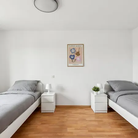 Apartment Monteur - Fuer Bis Zu 4 Personen In 65462 - Gg14 *