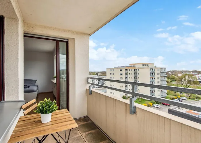 Monteur - Fuer Bis Zu 4 Personen In 65462 - Gg14 Apartment